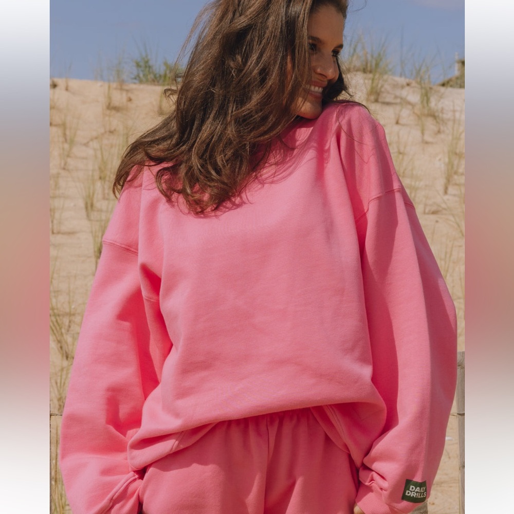 NWT - Daily Drills Oversized Fleece Crew - Cheeks XS/S